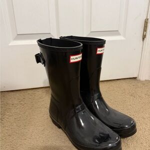 Hunter Glossy Black Boots